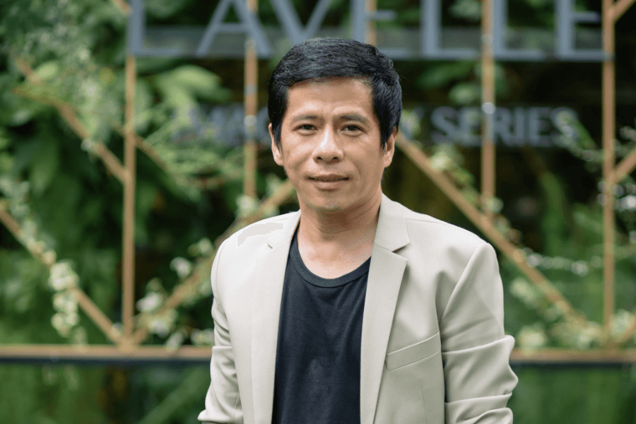 Portrait of artist Phuong Quoc Tri
