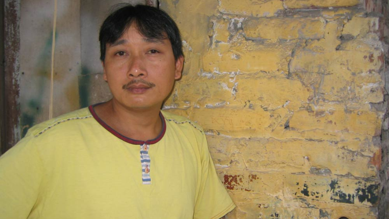 Artist Pham Khanh Thanh: Where art begins with a single dot