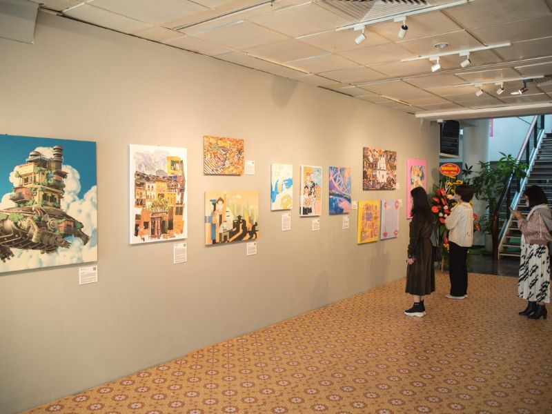 L’Espace’s exhibitions highlight outstanding contemporary works by Vietnamese and French artists.
