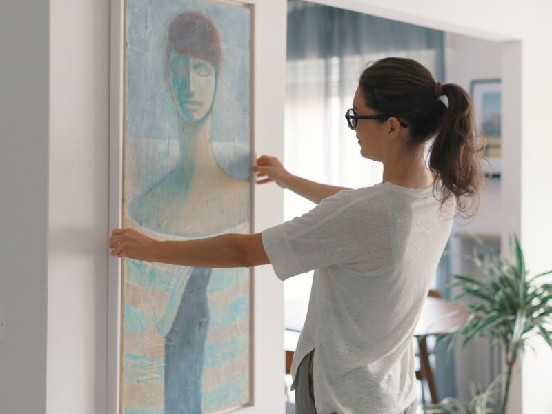 Cách bảo quản tranh sơn dầu đúng kỹ thuật, giữ giá trị tác phẩm